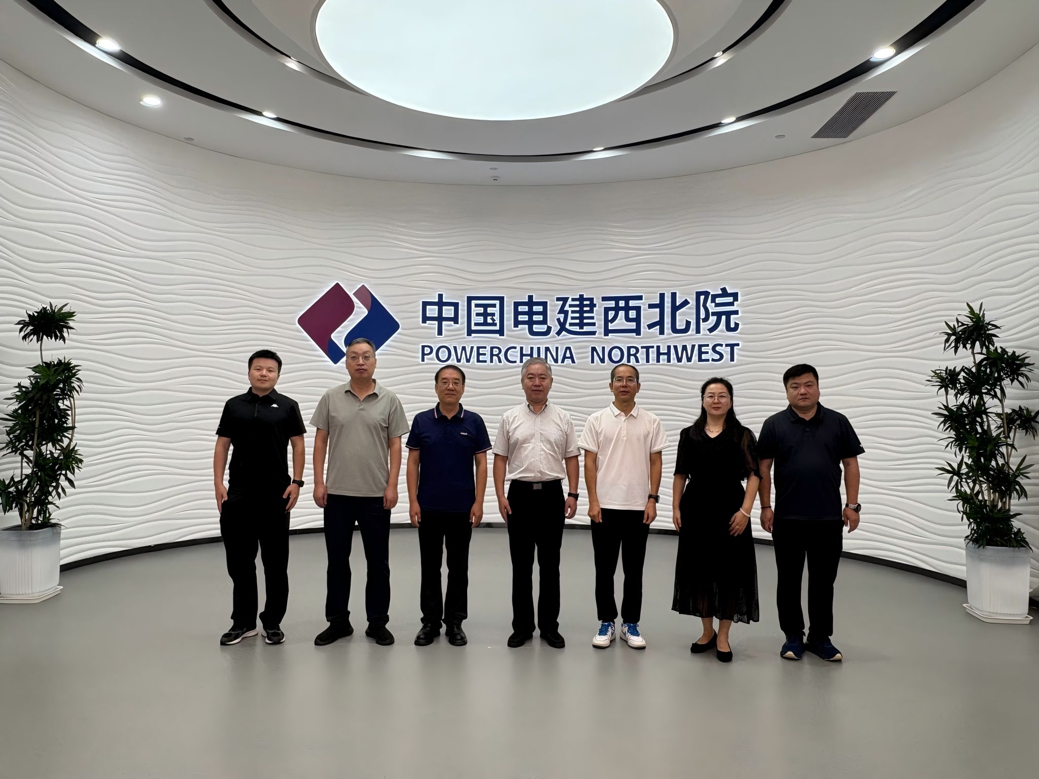 亚新 (YAXIN)官方网站赴陕西建